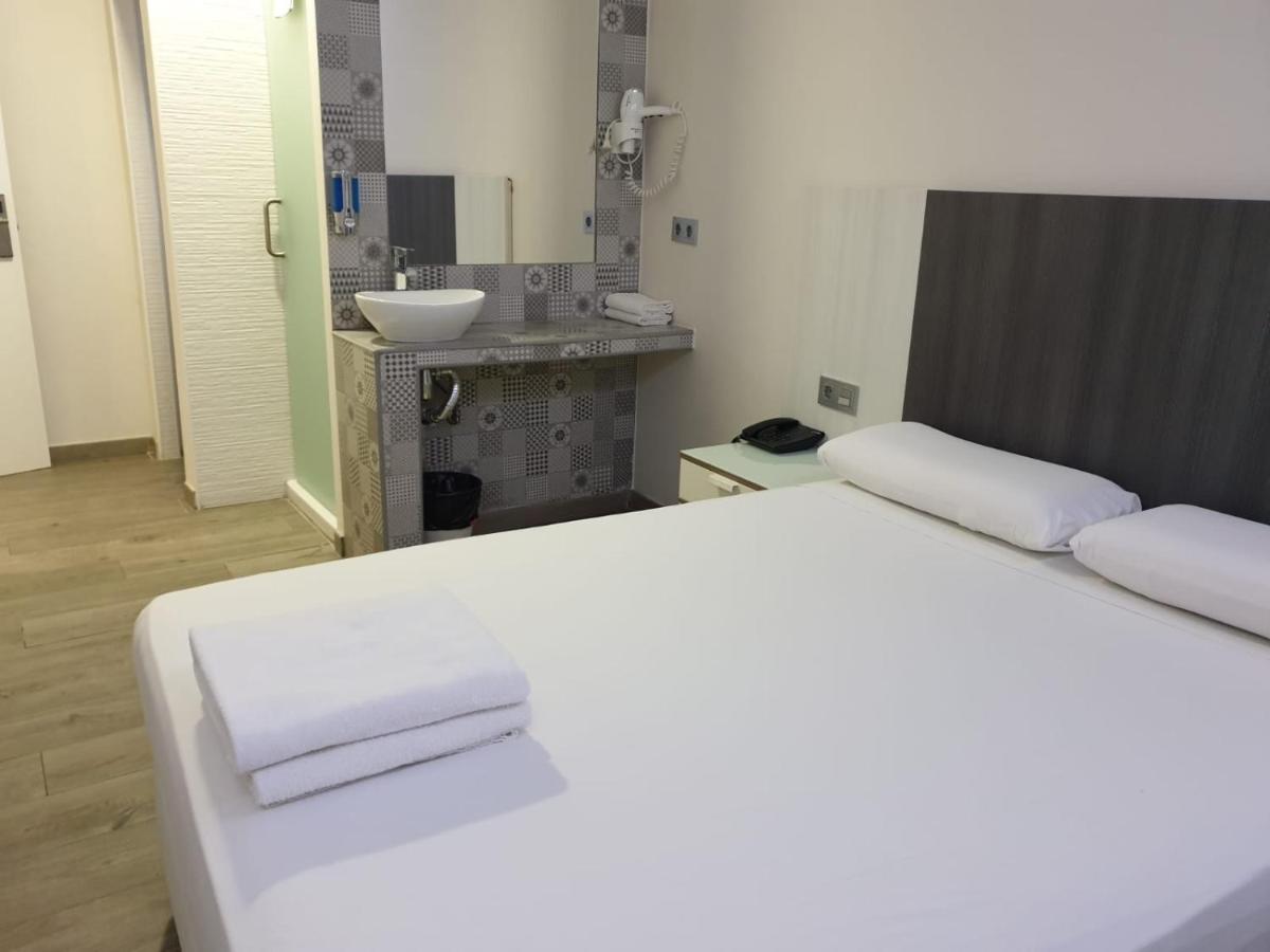 Hostal Letto Dal Mare Valence Extérieur photo