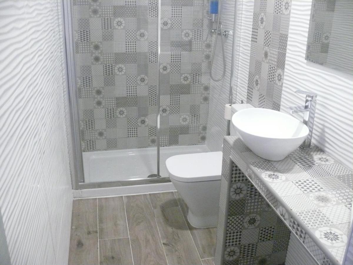Hostal Letto Dal Mare Valence Extérieur photo