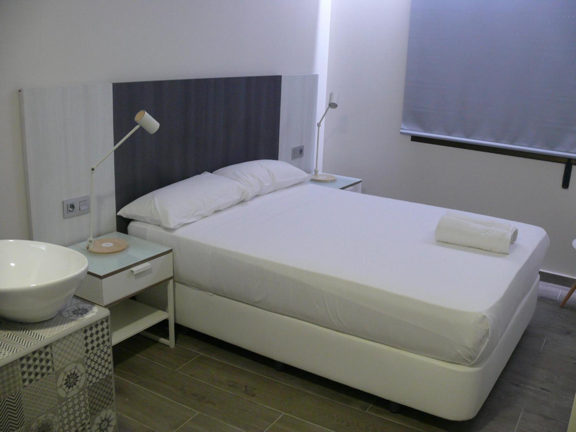 Hostal Letto Dal Mare Valence Extérieur photo