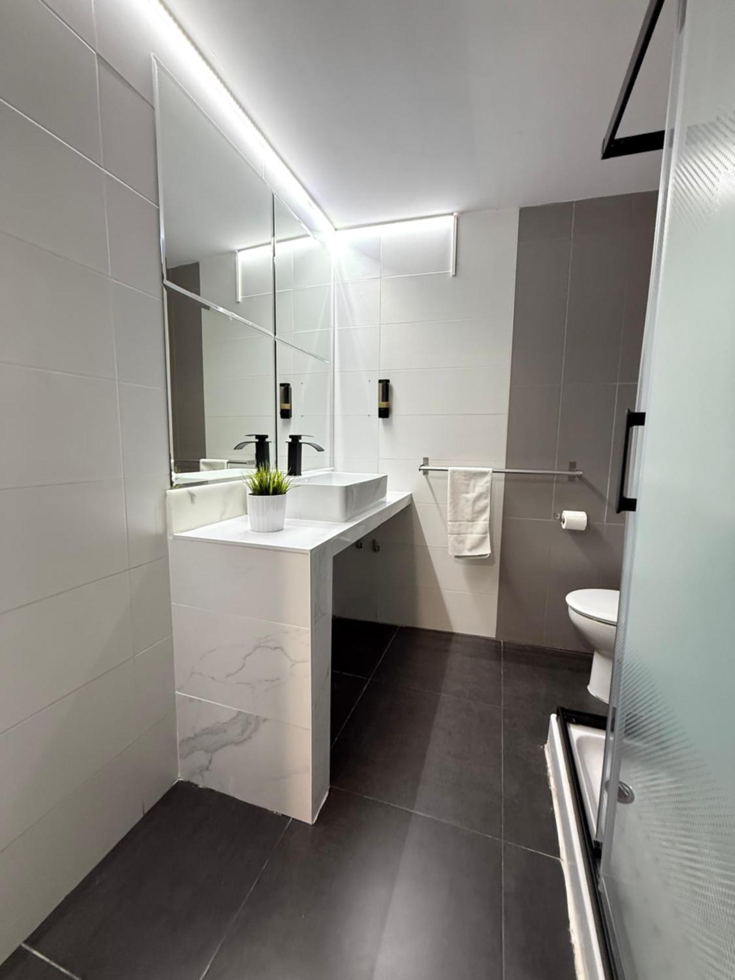 Hostal Letto Dal Mare Valence Extérieur photo
